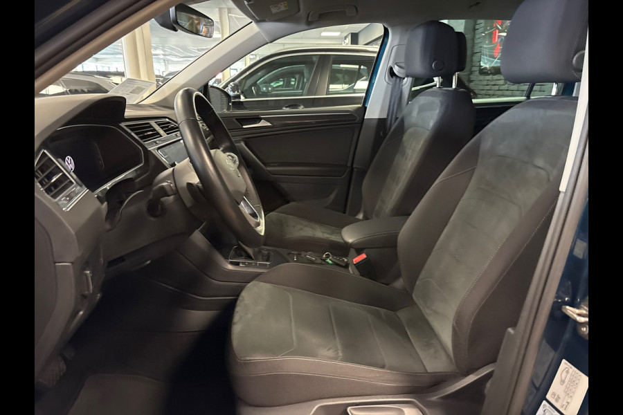 Volkswagen Tiguan 1.4 TSI eHybrid,Business+,navi,camera,apple carplay,stoelverw.IQ light