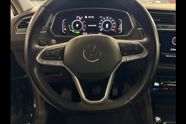Volkswagen Tiguan 1.4 TSI eHybrid,Business+,navi,camera,apple carplay,stoelverw.IQ light