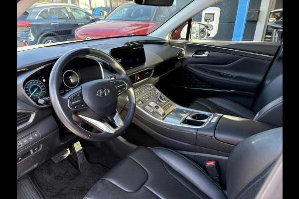 Hyundai Santa Fe 1.6 T-GDI PHEV Premium Sky 7p. | Afneembare trekhaak | Panoramadak | Stoelverwarming | Adaptive cruise control | Camera | KRELL