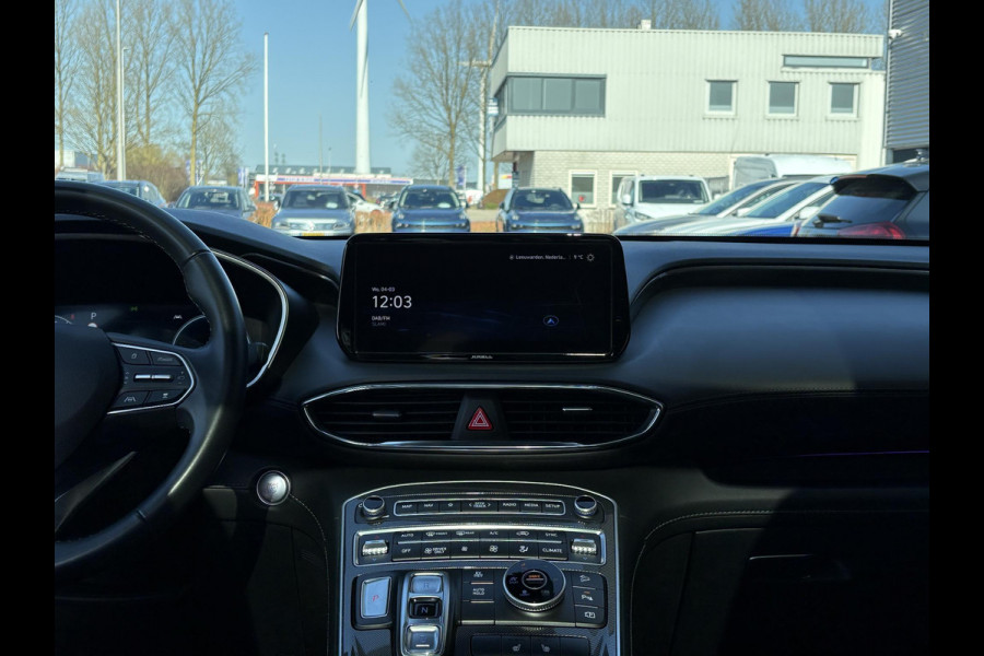 Hyundai Santa Fe 1.6 T-GDI PHEV Premium Sky 7p. | Afneembare trekhaak | Panoramadak | Stoelverwarming | Adaptive cruise control | Camera | KRELL