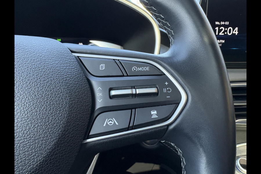 Hyundai Santa Fe 1.6 T-GDI PHEV Premium Sky 7p. | Afneembare trekhaak | Panoramadak | Stoelverwarming | Adaptive cruise control | Camera | KRELL