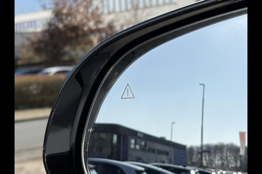 Hyundai Santa Fe 1.6 T-GDI PHEV Premium Sky 7p. | Afneembare trekhaak | Panoramadak | Stoelverwarming | Adaptive cruise control | Camera | KRELL