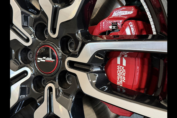 MINI Mini 2.0 JCW 232PK John Cooper Works XL Navi | H&K | HUD | Pano | Led | 360 | Keyless | Carplay | Fabrieksgarantie tot April 2028!