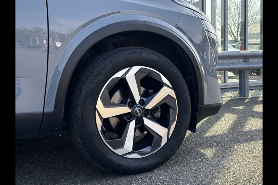 Nissan QASHQAI 1.3 MHEV Xtronic N-Connecta | NL-auto | Dealer OH | Pano | Adapt. Cruisec. | Trekhaak | Navi
