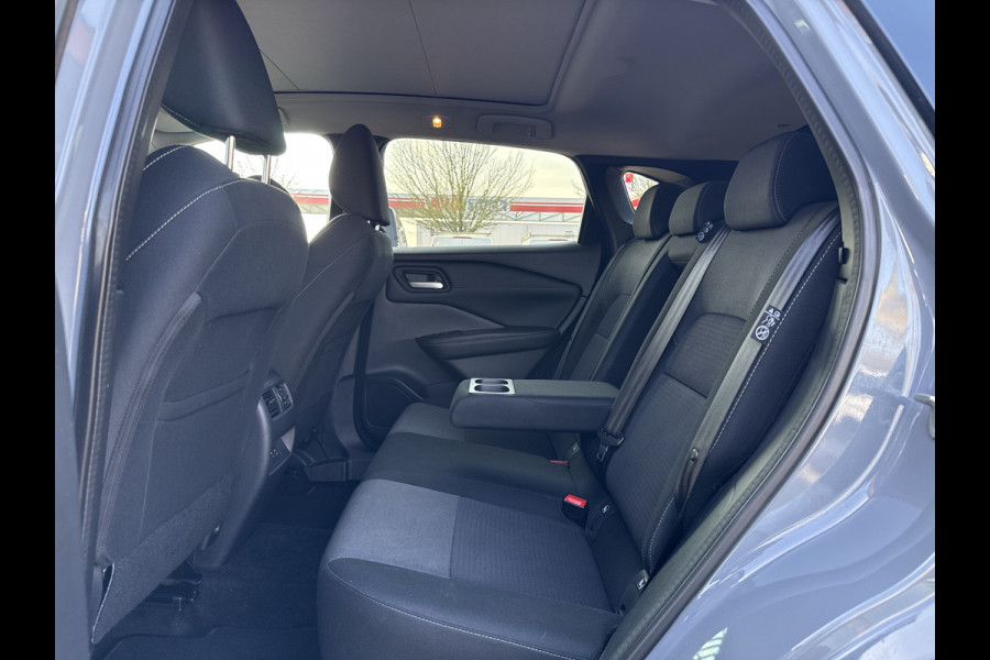 Nissan QASHQAI 1.3 MHEV Xtronic N-Connecta | NL-auto | Dealer OH | Pano | Adapt. Cruisec. | Trekhaak | Navi