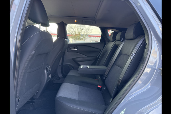 Nissan QASHQAI 1.3 MHEV Xtronic N-Connecta | NL-auto | Dealer OH | Pano | Adapt. Cruisec. | Trekhaak | Navi