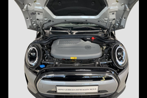 MINI Cooper SE Classic Head-Up Harman/Kardon Panoramadak Leder Sportstoel Neem contact op en we maken een afspraak!