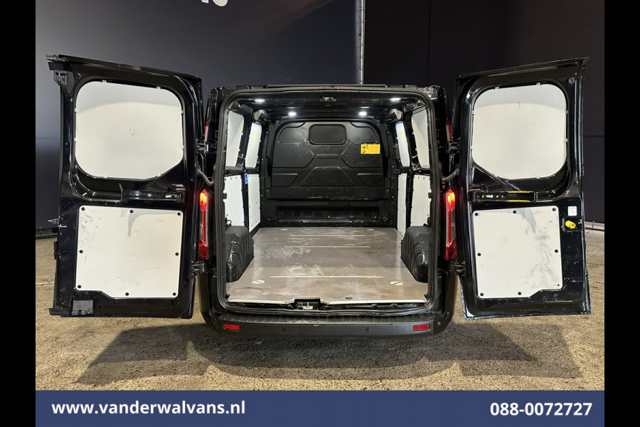 Ford Transit Custom 2.0 TDCI 131pk L2H1 Euro6 Airco | Camera | Leder | Navigatie | LED | Cruisecontrol Verwarmde Voorruit, Parkeersensoren, Bijrijdersbank, 2800kg trekvermogen