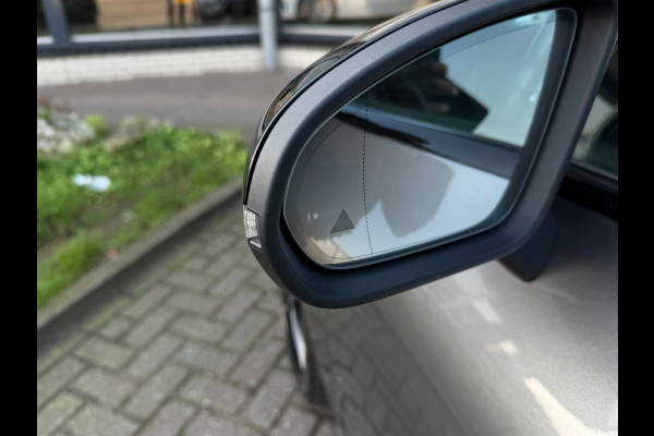 Mercedes-Benz CLA-Klasse 200 AMG Line l PANO l XENON