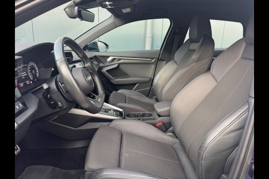 Audi A3 Sportback 30 TFSI S-line edition * Navigatie * Parkeersensoren * Audi Sound *