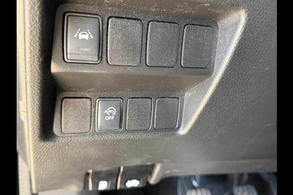 Nissan QASHQAI 1.2 Acenta TREKHAAK CAMERA NAVIGATIE PDC CRUISE LANE ASSIST