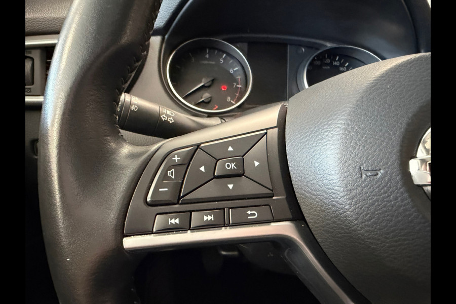 Nissan QASHQAI 1.2 Acenta TREKHAAK CAMERA NAVIGATIE PDC CRUISE LANE ASSIST