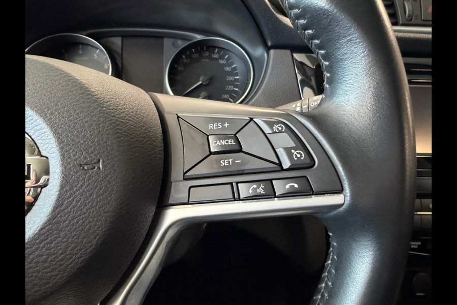 Nissan QASHQAI 1.2 Acenta TREKHAAK CAMERA NAVIGATIE PDC CRUISE LANE ASSIST