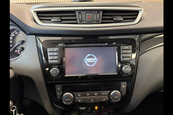 Nissan QASHQAI 1.2 Acenta TREKHAAK CAMERA NAVIGATIE PDC CRUISE LANE ASSIST