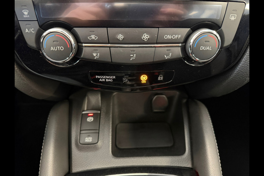 Nissan QASHQAI 1.2 Acenta TREKHAAK CAMERA NAVIGATIE PDC CRUISE LANE ASSIST