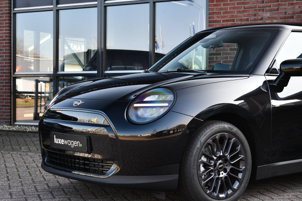 MINI Cooper E Blackyard | NIEUW | Camera | Head-up