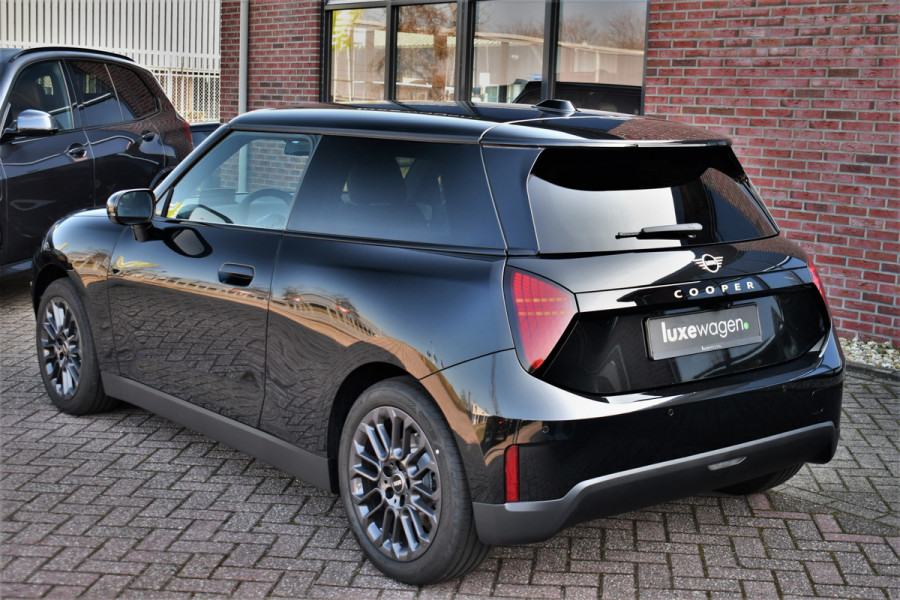 MINI Cooper E Blackyard | NIEUW | Camera | Head-up