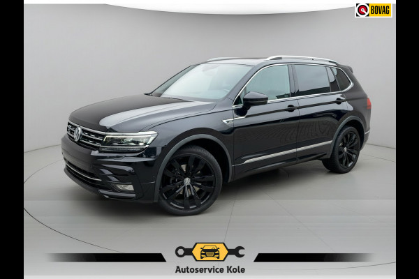 Volkswagen Tiguan Allspace 1.5 TSI R-Line * Trekhaak * Camera * Virtual Cockpit * Stoelverwarming *