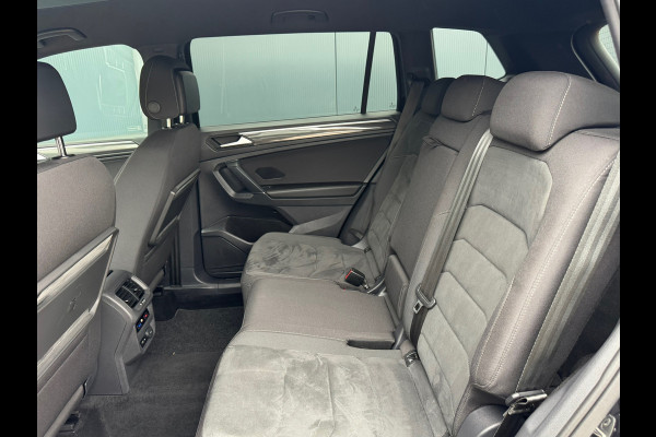 Volkswagen Tiguan Allspace 1.5 TSI R-Line * Trekhaak * Camera * Virtual Cockpit * Stoelverwarming *