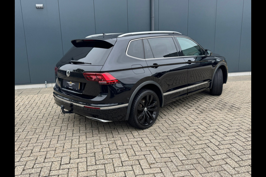 Volkswagen Tiguan Allspace 1.5 TSI R-Line * Trekhaak * Camera * Virtual Cockpit * Stoelverwarming *