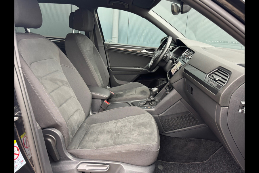 Volkswagen Tiguan Allspace 1.5 TSI R-Line * Trekhaak * Camera * Virtual Cockpit * Stoelverwarming *