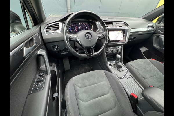 Volkswagen Tiguan Allspace 1.5 TSI R-Line * Trekhaak * Camera * Virtual Cockpit * Stoelverwarming *