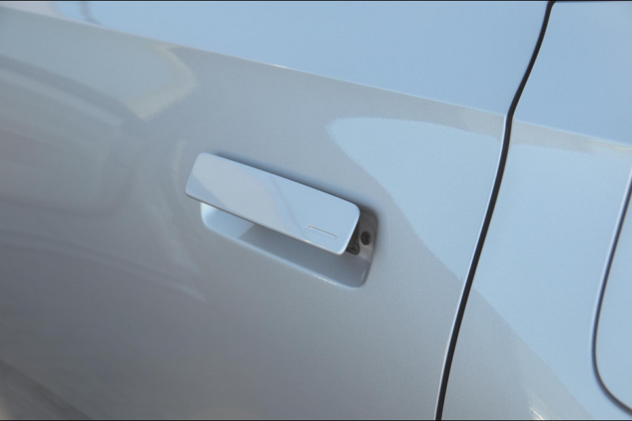 Volvo ES90 333PK Automaat Single Ext. Range Ultra Luchtvering / Bowers & Wilkins / 22" / Pilot Assist Pack / Visual Park assist / Geventileerde voor- en achterstoelen / Panoramadak / Massagefunctie voorstoelen / HD Pixel LED koplampen / Gelaagde zij-ruiten