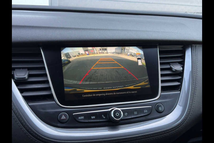Opel Grandland X 1.6 Turbo Hybrid Elegance /Camera / Carplay