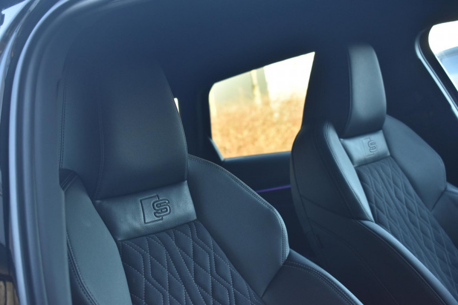 Audi A3 Sportback 35 TFSI S edition 3x S-Line Lane ACC B&O Camera Keyless