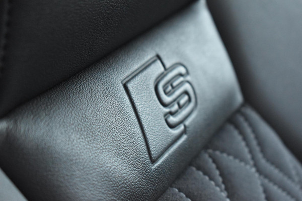 Audi A3 Sportback 35 TFSI S edition 3x S-Line Lane ACC B&O Camera Keyless