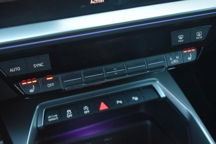 Audi A3 Sportback 35 TFSI S edition 3x S-Line Lane ACC B&O Camera Keyless