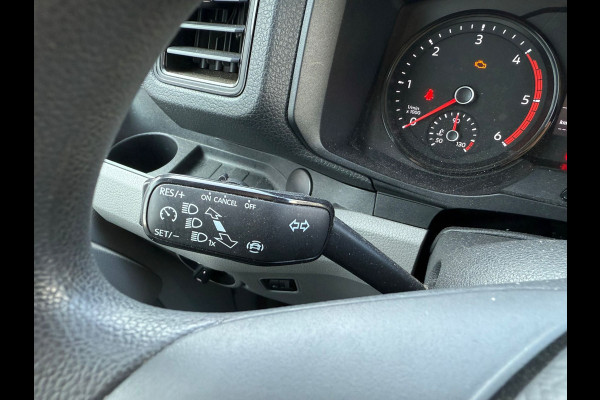 Volkswagen Crafter 35 2.0 TDI L3 Bakwagen Laadklep 140pk Zijdeur Navi Airco Lat om Lat