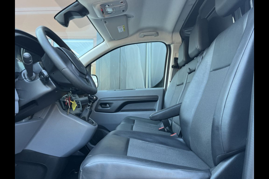 Peugeot Expert 2.0 HDI E6 123pk Premuim Long, 3-zits Lease €276 p/m, Airco, PDC, Carplay, Camera, Onderhouds historie aanwezig