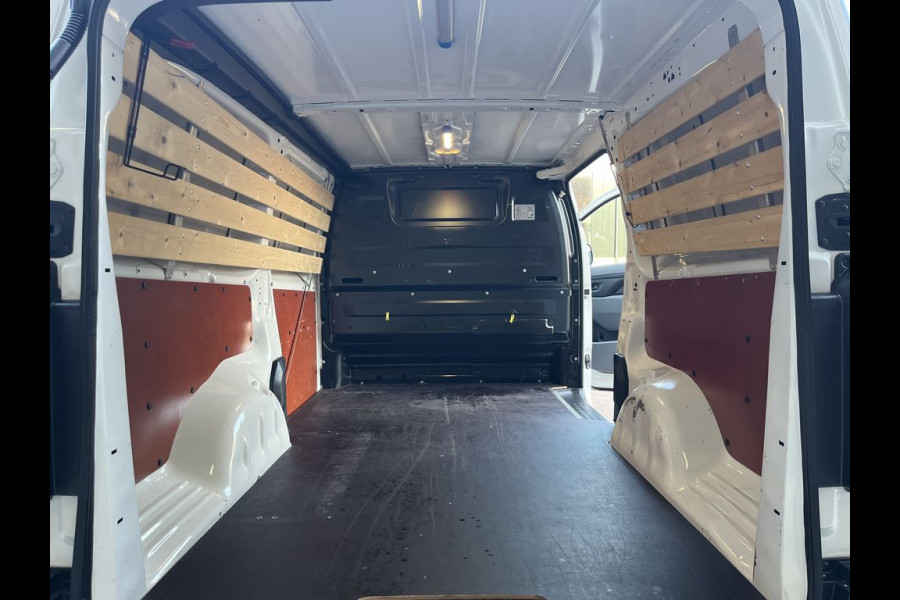 Peugeot Expert 2.0 HDI E6 123pk Premuim Long, 3-zits Lease €276 p/m, Airco, PDC, Carplay, Camera, Onderhouds historie aanwezig