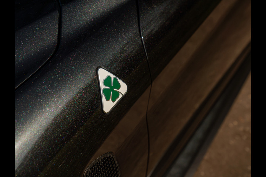 Alfa Romeo Giulia 2.9 V6 Quadrifoglio | Carbon stoelen | Akrapovic | Harman/Kardon