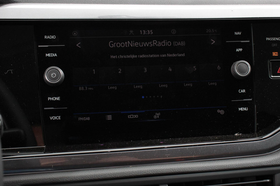 Volkswagen Polo 1.0 TSI DSG Style | Navigatie | Apple Carplay/Android Auto | Camera | Climate Control | Led | Lichtmetalen Velgen | Extra getint glas