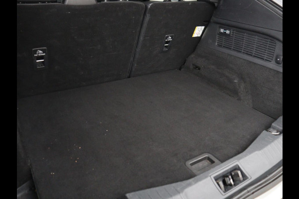 Ford Mustang Mach-E RWD 75 kWh | SOH 94% | Leder | Stoelverwarming | Adaptive cruise | Camera | Carplay | Navigatie | Stuurverwarming | Keyless | Full LED | Dodehoek detectie