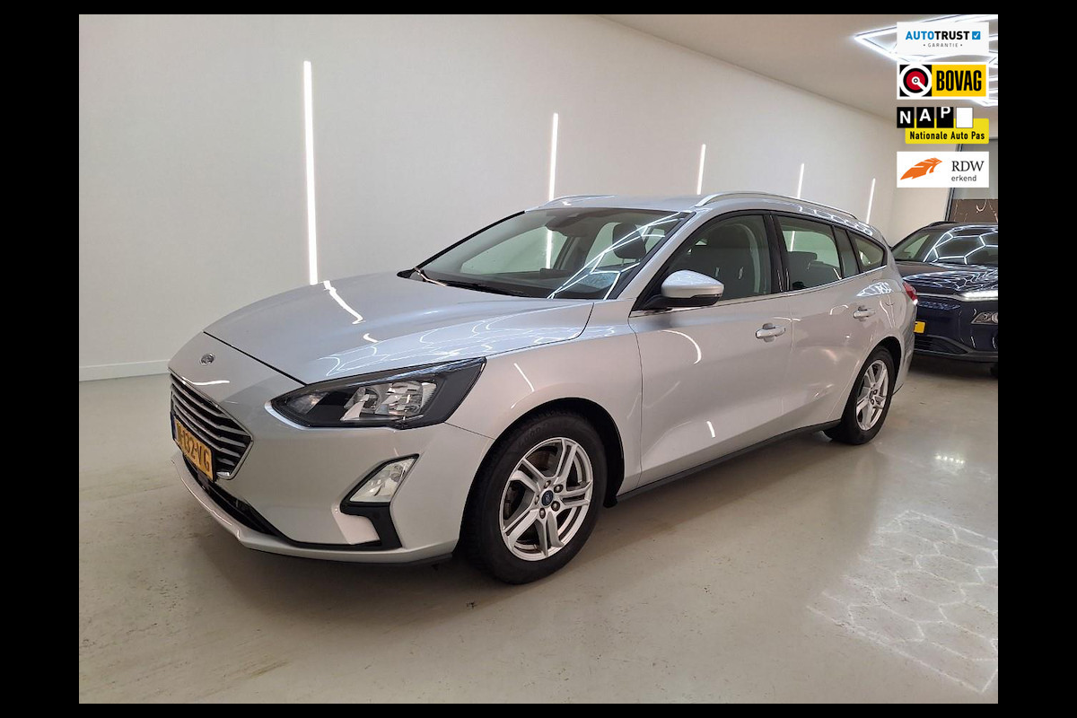 Ford FOCUS Wagon 1.0 EcoBoost Hybrid 125 PK Trend Edition Business TREKHAAK CARPLAY/ANDROID AUTO PARKEERSENSOREN