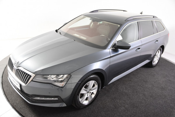 Škoda Superb Combi 2.0 TDI Business Edition Plus *1ste Eigenaar*Navigatie*Stoelverwarming*