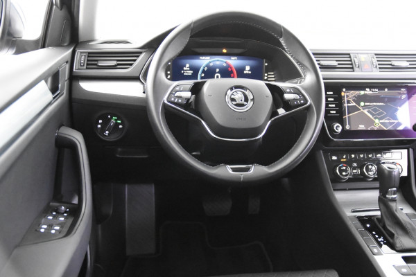 Škoda Superb Combi 2.0 TDI Business Edition Plus *1ste Eigenaar*Navigatie*Stoelverwarming*