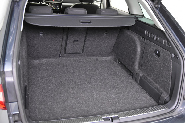 Škoda Superb Combi 2.0 TDI Business Edition Plus *1ste Eigenaar*Navigatie*Stoelverwarming*