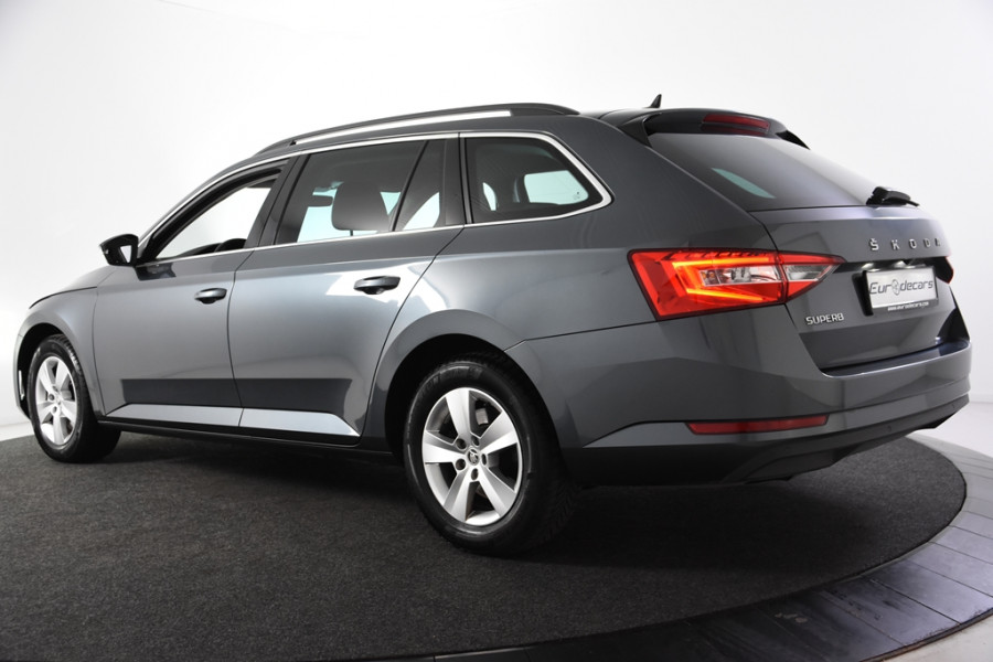 Škoda Superb Combi 2.0 TDI Business Edition Plus *1ste Eigenaar*Navigatie*Stoelverwarming*