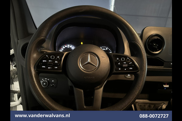 Mercedes-Benz Sprinter 214 CDI 143pk L2H2 Euro6 Airco | Camera | Apple Carplay | Cruisecontrol | Trekhaak Android Auto, Stoelverwarming, Parkeersensoren, Bijrijdersbank