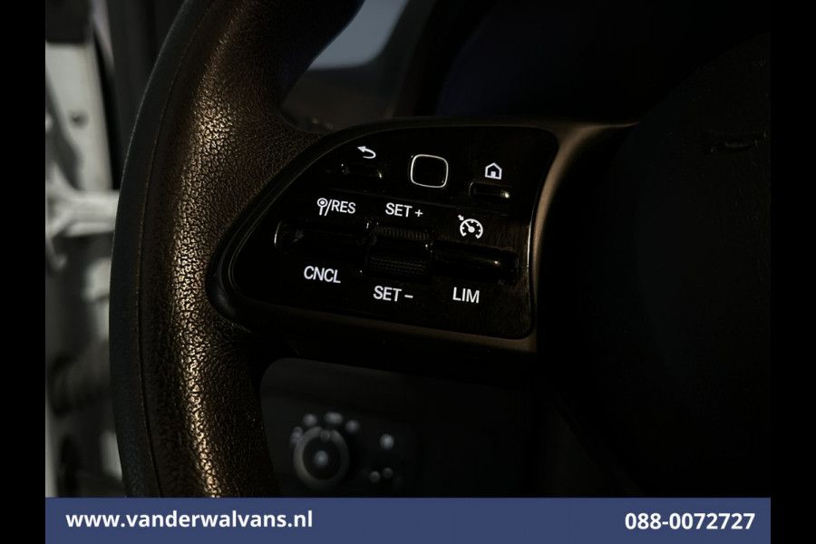 Mercedes-Benz Sprinter 214 CDI 143pk L2H2 Euro6 Airco | Camera | Apple Carplay | Cruisecontrol | Trekhaak Android Auto, Stoelverwarming, Parkeersensoren, Bijrijdersbank
