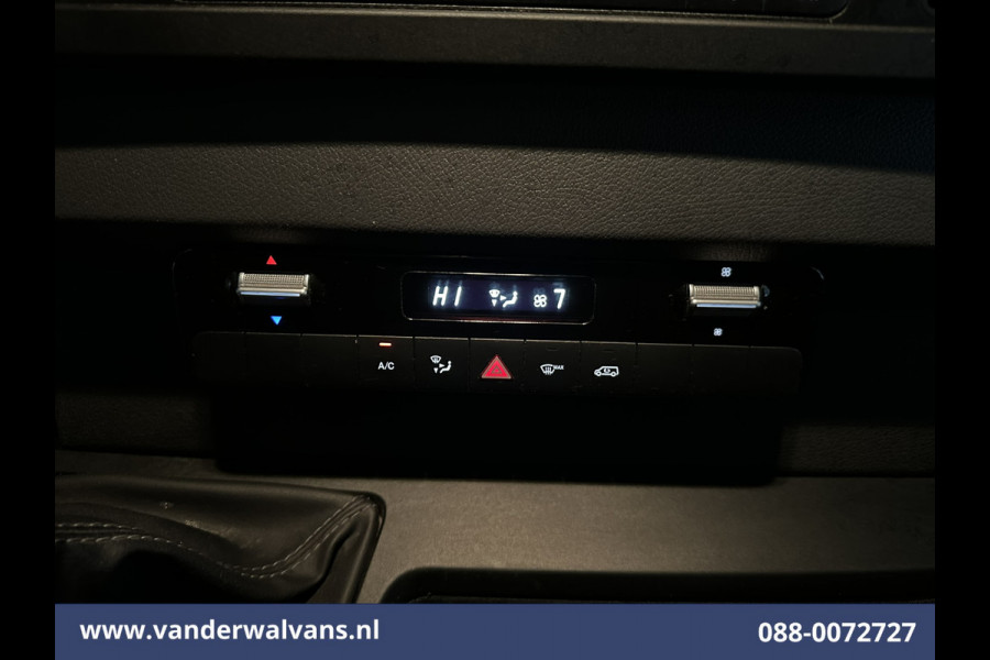 Mercedes-Benz Sprinter 214 CDI 143pk L2H2 Euro6 Airco | Camera | Apple Carplay | Cruisecontrol | Trekhaak Android Auto, Stoelverwarming, Parkeersensoren, Bijrijdersbank