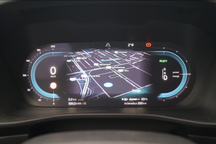 Volvo XC40 Recharge P8 AWD R-Design -PANO-NAVI-ECC-