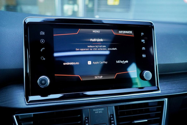 Seat Tarraco 1.5 TSI Xcellence 7p. / Pano / Trekhaak / Leder / Carplay