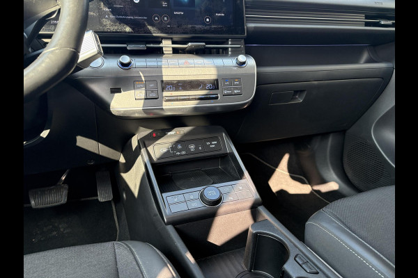 Hyundai Kona 1.6 GDI HEV Comfort | Stoelverwarming | Privacy glass | Camera | Adaptive cruise control | Carplay