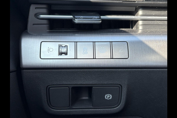 Hyundai Kona 1.6 GDI HEV Comfort | Stoelverwarming | Privacy glass | Camera | Adaptive cruise control | Carplay