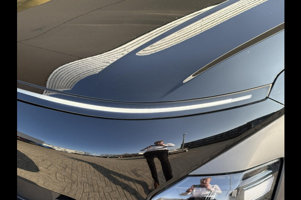 Hyundai Kona 1.6 GDI HEV Comfort | Stoelverwarming | Privacy glass | Camera | Adaptive cruise control | Carplay